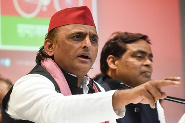 لڈوزر راج نہیں، قانون کی حکمرانی چاہیے: اکھلیش یادو کا بیان