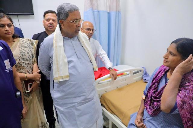 وزیراعلیٰ سدارامیا کا وکٹوریہ اسپتال کا اچانک دورہ، مریضوں سے ہمدردی اور بہتر خدمات کی ہدایت