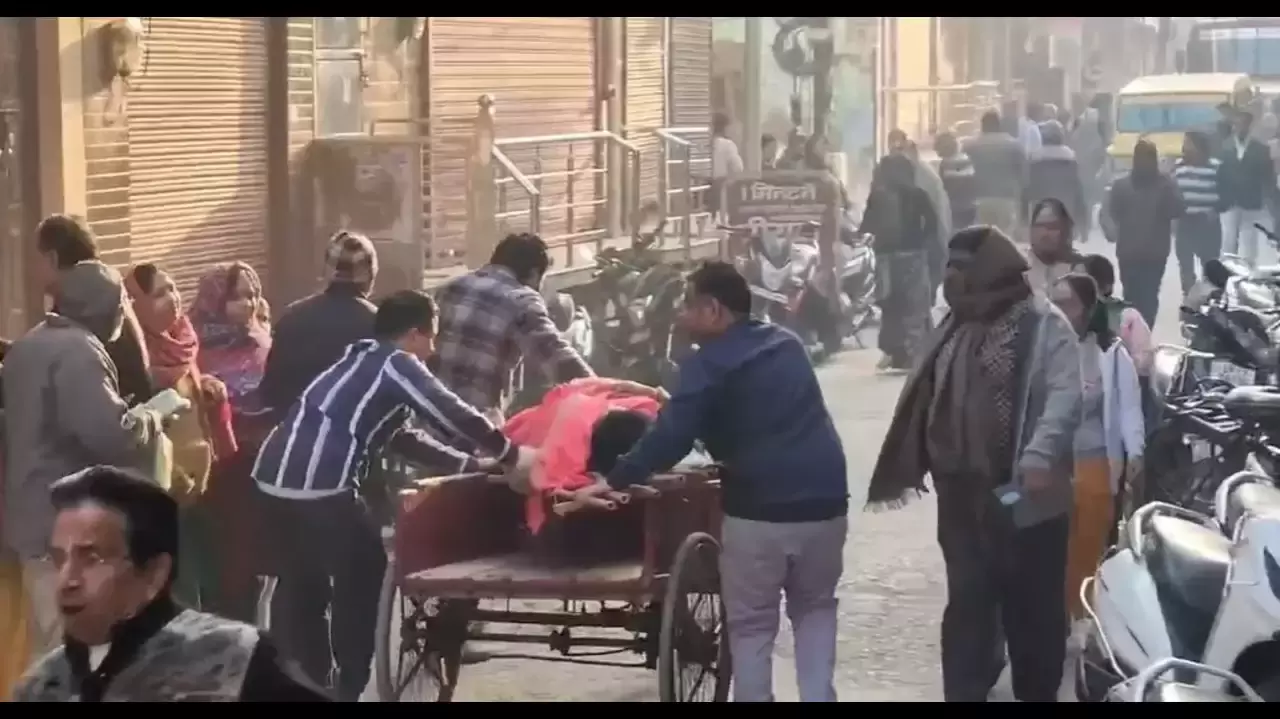 باغپت میں جین مذہبی تقریب کے دوران حادثہ، 7 افراد ہلاک، 40 زخمی