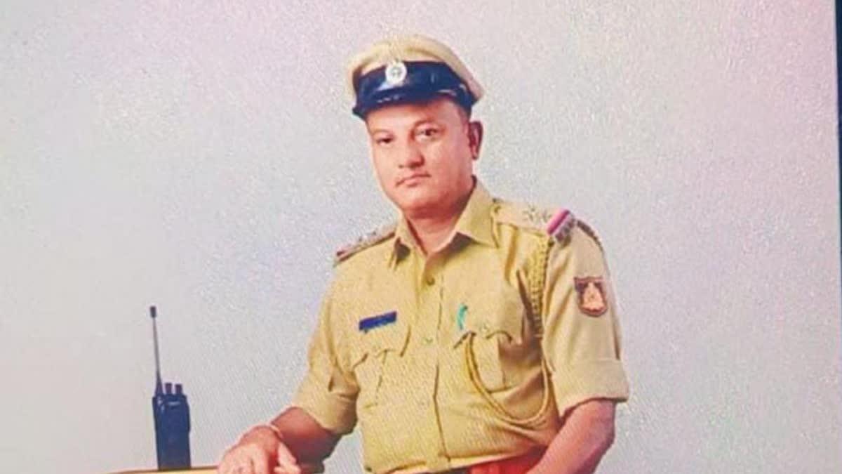 ٹمکورو کے لاڈج میں پولیس سب انسپکٹر نے خودکشی کرلی