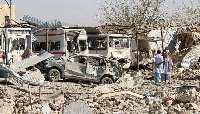 کابل بینک کے باہر زوردار دھماکہ، 25 افراد جاں بحق، 30 زخمی