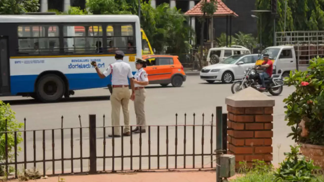 ملک بھر میں ماک ڈرل:  کاروار، رائچور  اور بنگلورو   سمیت 244 اضلاع میں ہوائی حملے کی تیاری کی مشق