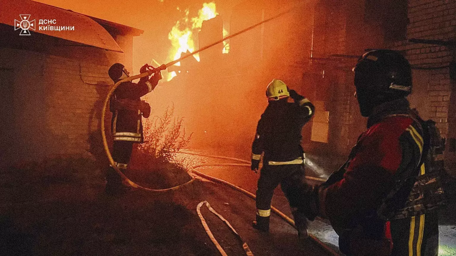 روس کا کیف پر اب تک کا سب سے بڑا فضائی حملہ، 23 افراد زخمی، وسیع پیمانے پر تباہی