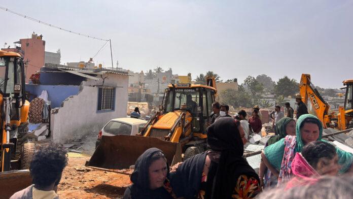 بنگلورو: کُوگیلو کی مسلم بستی کا انہدامی کارروائی کا معاملہ؛ ریاستی انسانی حقوق کمیشن نے  بھی لیاازخود نوٹس، چیئرمین  کا متاثرہ مقام کا دورہ