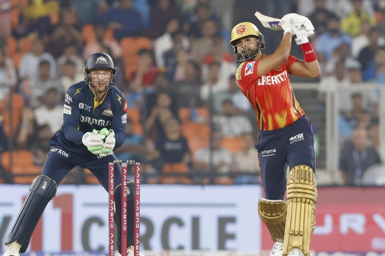 آئی پی ایل 2025: سنسنی خیز مقابلے میں پنجاب کی گجرات پر 11 رنز سے فتح، شریئس ایر پلیئر آف دی میچ