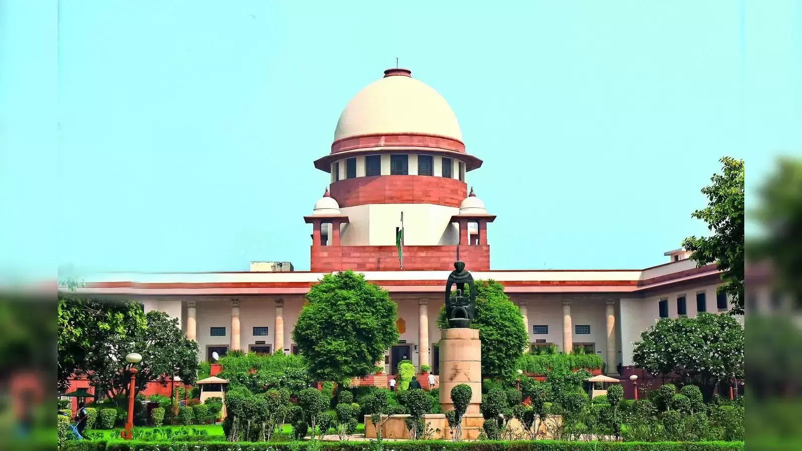 سپریم کورٹ نے نابالغ کی عصمت دری کی کوشش سے متعلق الہ آباد ہائی کورٹ کے فیصلے پرلگائی روک