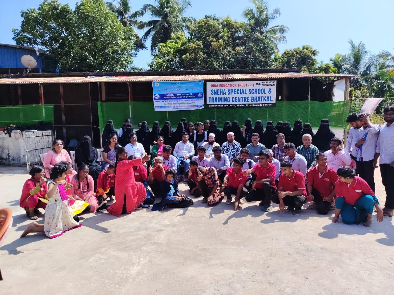 بھٹکل: سنیہا اسپیشل اسکول کے بچوں کے لیے ’نما اوٹا‘ (ہمارا کھانا) پروگرام کا کامیاب انعقاد