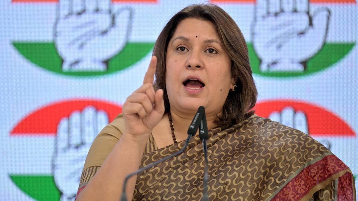 مودی ریلی سے پہلے صحافیوں کی نظر بندی آزادیِ اظہار پر حملہ اور حکومت کی گھبراہٹ کا ثبوت: کانگریس