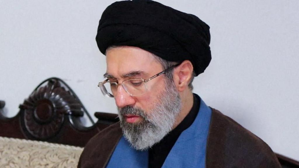 تہران: امریکہ و اسرائیل کی دھمکیوں کے باوجود مجتبیٰ خامنہ ای ایران کے نئے سپریم لیڈر مقرر