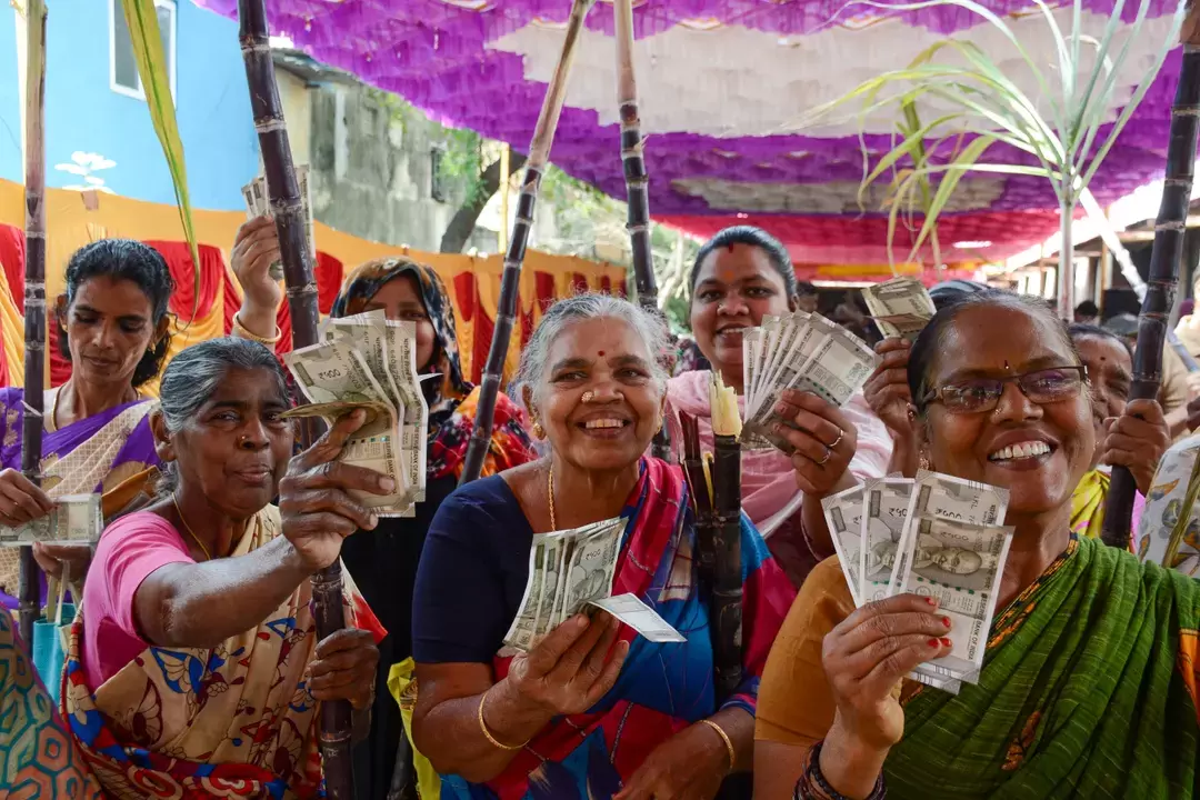 تمل ناڈو میں پونگل گفٹ اسکیم: 97 فیصد اہل خاندانوں کو فائدہ، 6,450 کروڑ روپے سے زائد نقد تقسیم