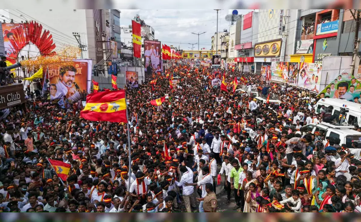 مدراس ہائی کورٹ نے تمل ناڈو بھگدڑ معاملے میں سی بی آئی جانچ کی بی جے پی لیڈر کی عرضی مسترد کر دی