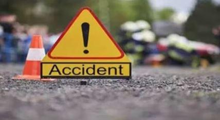 یلاپور میں پیش آئے سڑک حادثے میں بائک سوار ہلاک