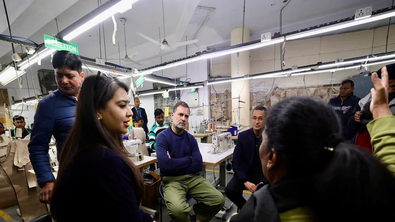 4.5 کروڑ سے زائد نوکریاں خطرے میں، راہل گاندھی نے مودی حکومت سے جواب طلب کر لیا