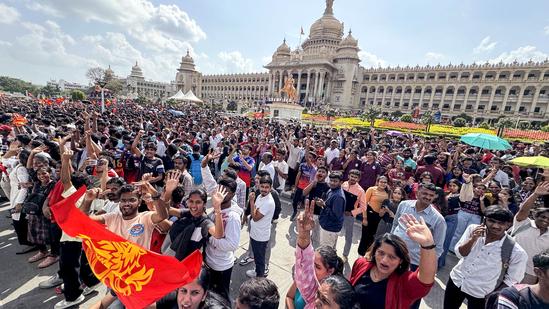 کرناٹک ہائی کورٹ میں بینگلور بھگدڑ معاملہ: حکومت نے بی سی سی آئی اور آر سی بی کو ٹھہرایا ذمہ دار