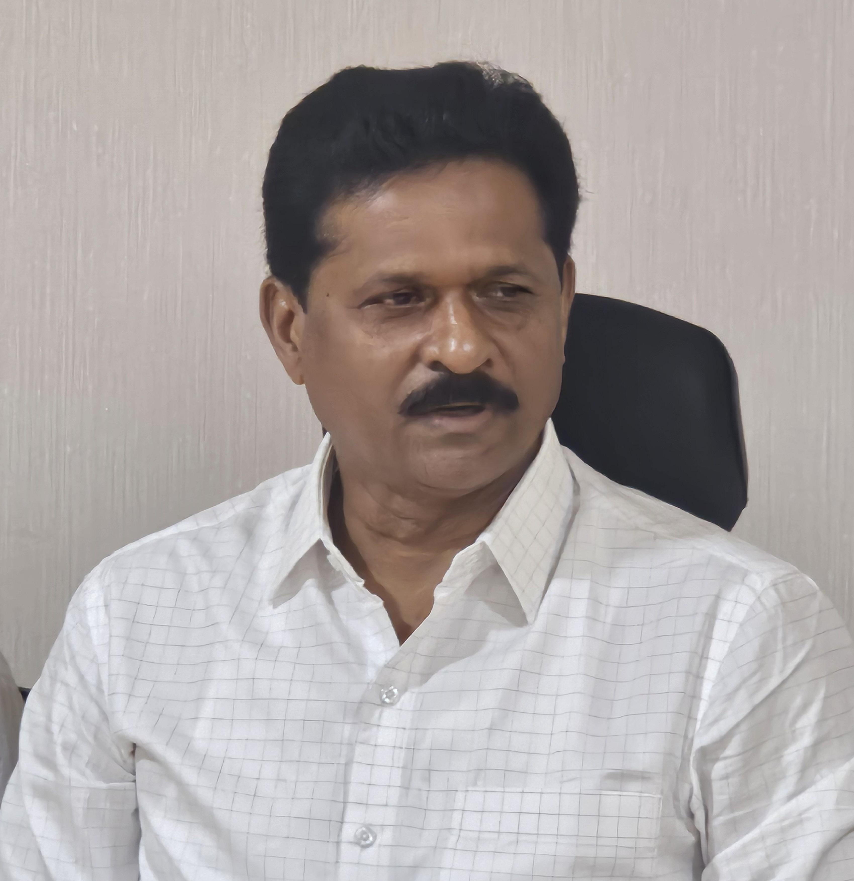 سرسی : ایم ایل اے بھیمنّا اور سداپور بلاک کانگریس صدر وسنت کے بیچ ہوئی مفاہمت