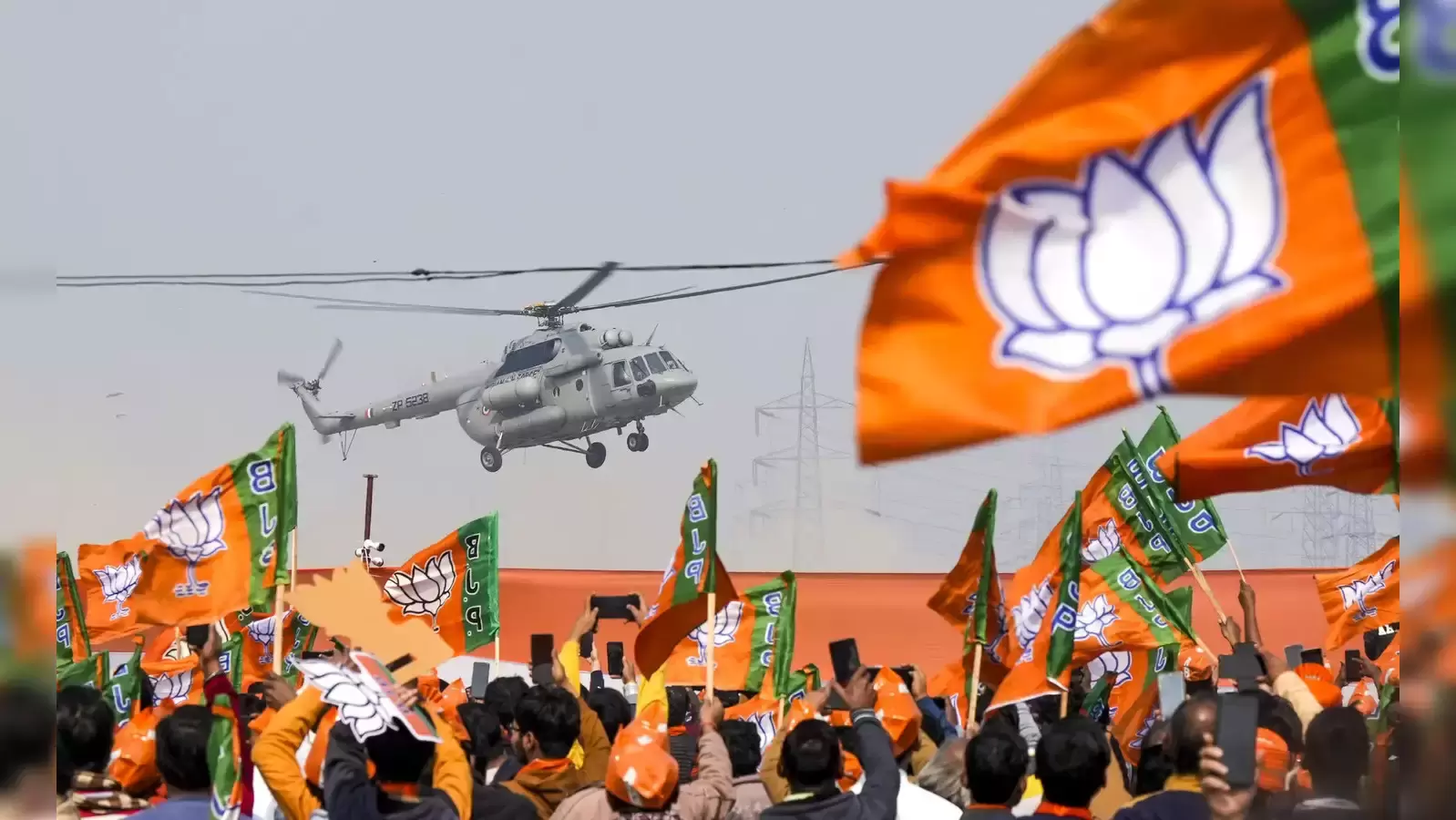 دہلی میں عآپ کی شکست کے بعد بی جے پی متحرک، گھوٹالوں کی جانچ کے لیے ایس آئی ٹی بنانے کا فیصلہ