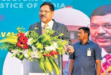 سبکدوشی کے بعد عوامی عہدے سے کنارہ کش رہوں گا: چیف جسٹس بی آر گوئی