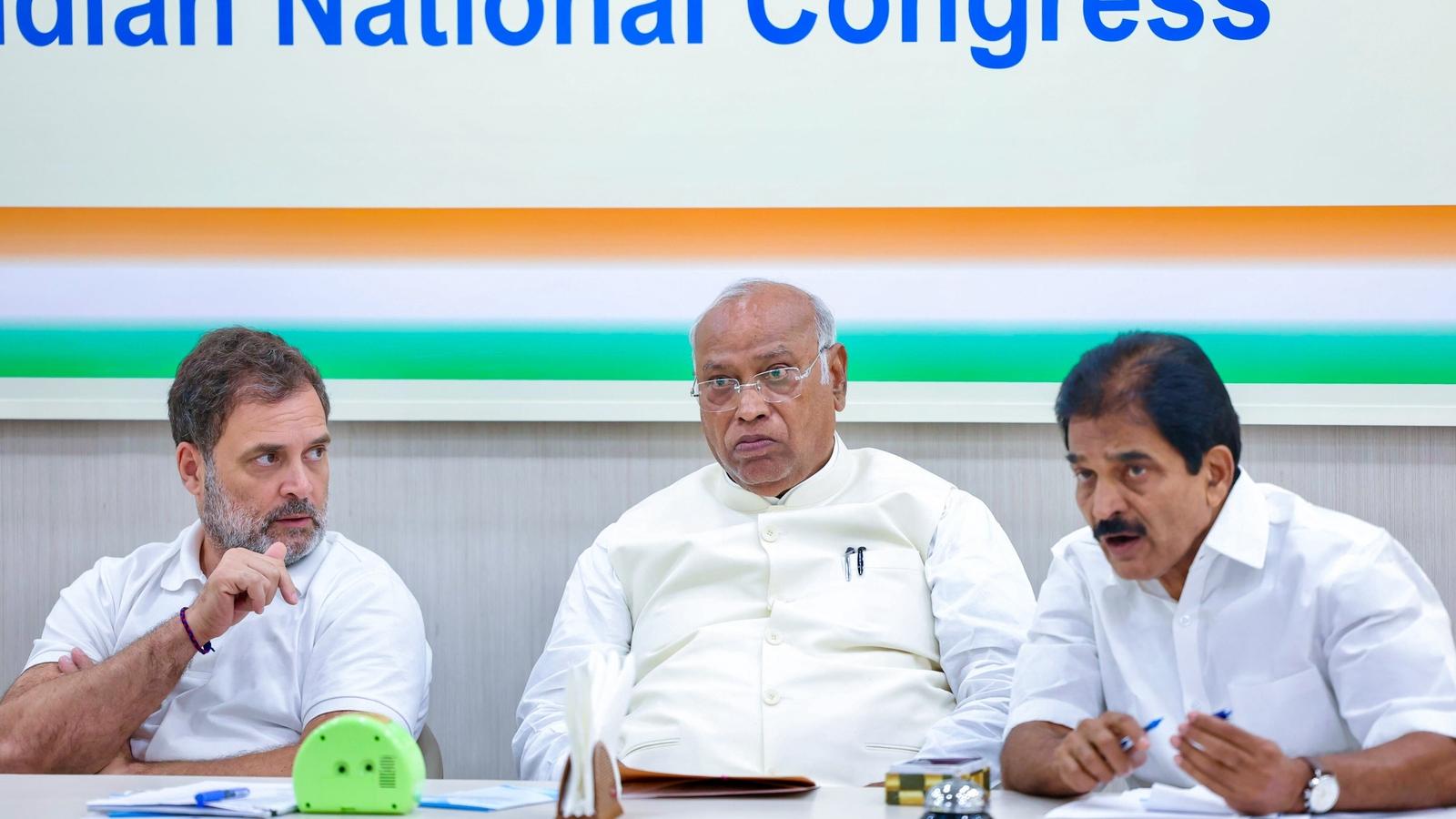 کانگریس کی ’ووٹ چور گدی چھوڑ‘ مہا ریلی کا اعلان، حکومت اور الیکشن کمیشن پر سخت تنقید