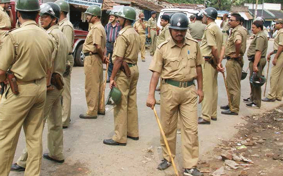 پٹنہ میں دن دہاڑے فائرنگ کا واقعہ، غفلت پر 6 پولیس اہلکار معطل