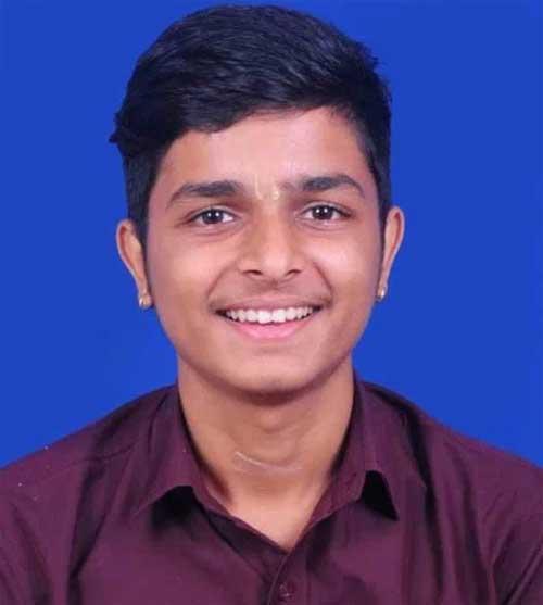 پتور : جنسی تعلقات سے لڑکی ہوئی حاملہ تو شادی سے کیا انکار - کیس درج ہونے پر بی جے پی لیڈر کا ملزم بیٹا فرار