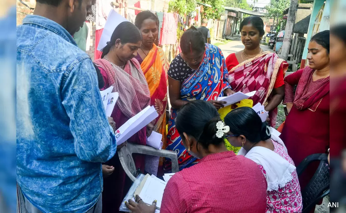 بنگال میں ایس آئی آر پر ہنگامہ، چیف الیکٹورل آفیسر کو وائی پلس سکیورٹی، ان میپڈ ووٹرس کی طویل قطاریں