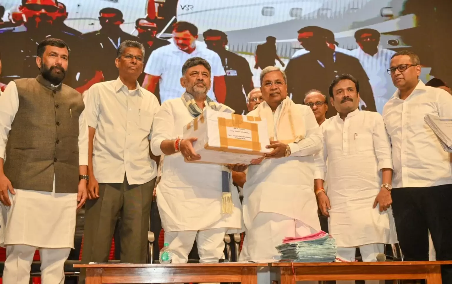 بی جے پی جھوٹ اور انتخابی دھاندلی میں ماہر، مودی حکومت نے جمہوری اداروں کی خودمختاری تباہ کر دی ہے: سدارامیا