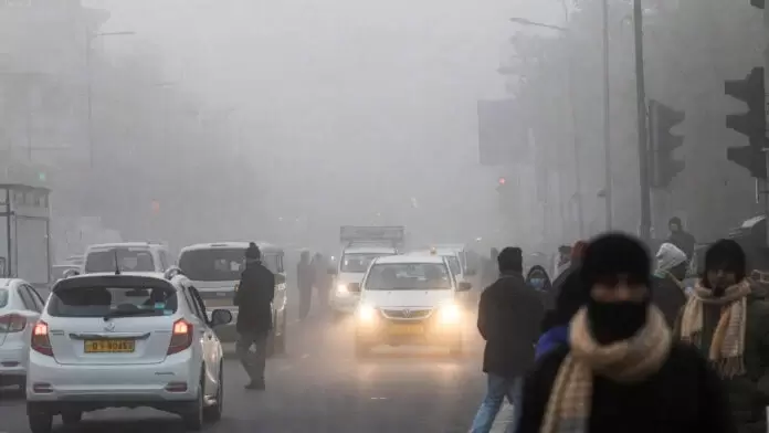کہرا اور شدید سردی کا زور برقرار، دہلی سمیت متعدد ریاستوں کیلئے آئی ایم ڈی کا تازہ الرٹ