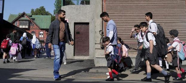 کشمیر میں اسکولوں اور کالجوں میں تعلیمی سرگرمیاں بحال