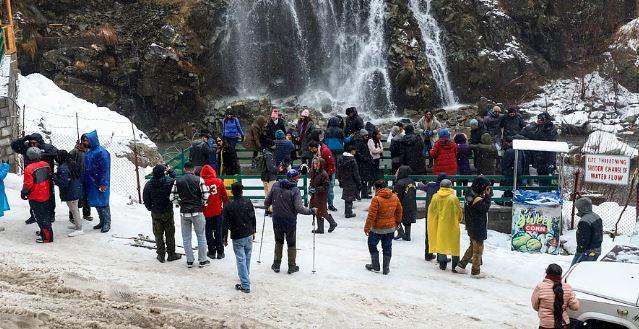 وادی کے سیاحتی مقامات پر پھر سے رونقیں، سیاحوں کی تعداد میں نمایاں اضافہ