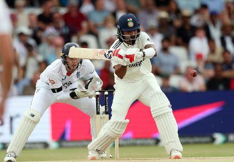 پہلا ٹیسٹ سنسنی خیز مرحلے میں داخل، انگلینڈ کو فتح کے لیے آخری دن 350 رنز درکار