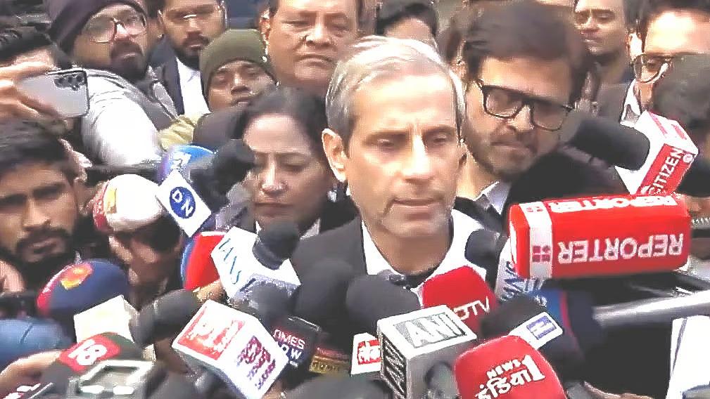 اُناؤ عصمت دری معاملہ؛  مجرم کی ضمانت  پر سپریم کورٹ کی روک ،لیکن ایڈوکیٹ محمود پراچہ نے کہا ، یہ جیت نہیں صرف عارضی راحت ہے