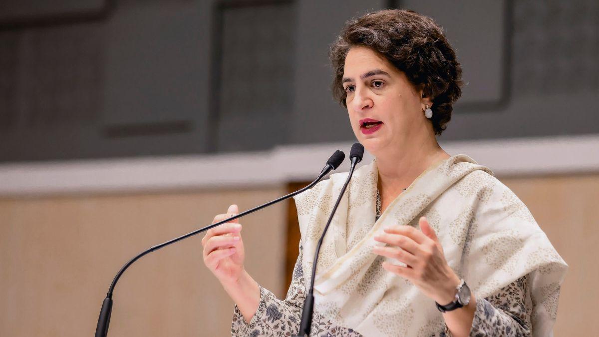 وائناڈ متاثرین کے لیے امدادی پیکیج کو گرانٹ میں تبدیل کیا جائے، پرینکا گاندھی کا وزیر اعظم کو خط