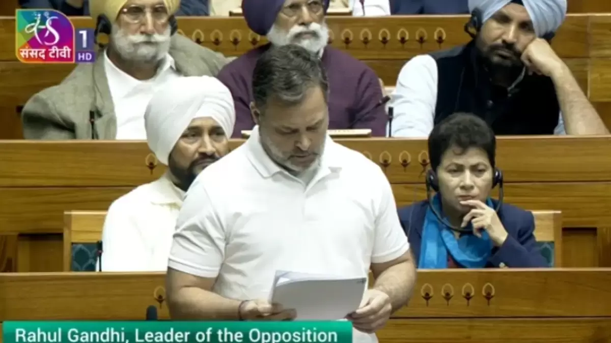 ڈوکلام معاملہ پر راہل گاندھی کے بیان سے لوک سبھا میں ہنگامہ، کارروائی ملتوی