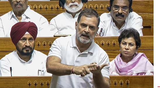 راہل گاندھی نے مودی کی تقریر کو مایوس کن قرار دیا، کہا: ٹرمپ کے جھوٹ پر وزیر اعظم نے خاموشی اختیار کی