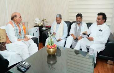 دفاعی صنعت میں نمایاں کردار ادا کرنے والے کرناٹک کو دو ڈیفنس کاریڈورز کی ضرورت، وزیراعلیٰ سدارامیا نے دہلی میں مرکز سے منظوری کی اپیل کی