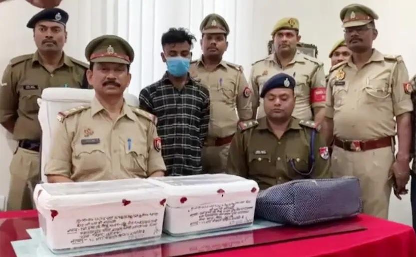 مہا کمبھ میں چوری کا بڑا معاملہ! ایک شخص سے 60 لاکھ کے 90 موبائل فون ضبط