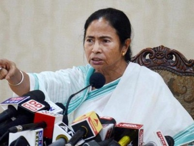 Mamata's security beefed up; cops posted at secretariat can't use mobile phones