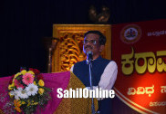ضلع انچارج وزیر دیشپانڈے کے ہاتھوں کاروار میں کراولی اتسوا کا شاندار افتتاح