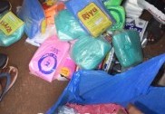 بھٹکل میونسپالٹی افسران نے مارا مختلف دکانوں پر چھاپہ : سوکلو سے زائد پلاسٹک تھیلے ضبط، ہزاروں روپئے جرمانہ