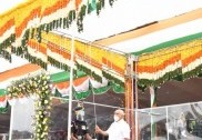 کرناٹک بھر میں سادگی کے ساتھ 74 ویں یوم آزادی کی تقریبات منعقد ، کورونا سے صحتیاب ہوئے وزیر اعلی نے ترنگا لہرایا