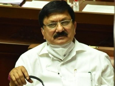 Karnataka Home Minister warns strict legal action against police personnel involved in crimes