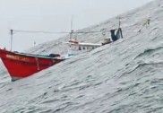 منگلورو : ڈوبتی کشتی سے 11 ماہی گیروں کو بچا لیا گیا