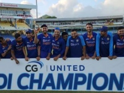 ہندوستان نے ویسٹ انڈیز کو تیسرے ون ڈے میچ میں شکست دے کر سیریز 0-3 سے جیت لی