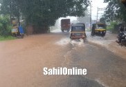 Heavy rains lash coastal districts, normal life affected
