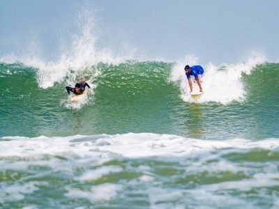 Challenging conditions, stiff competition mark opening day of Indian Open of Surfing 2022