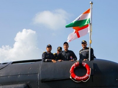 Karwar: Rajnath Singh takes sea sortie in INS Khanderi Submarine in Arabian Sea