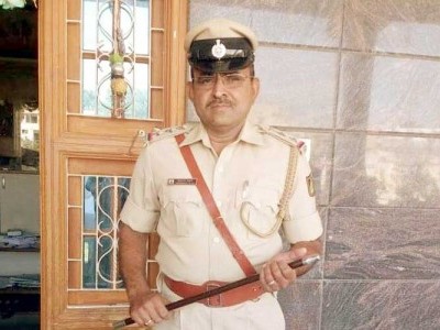 8 arrested over attack on Karnataka Inspector by ganja mafia in Maharashtra