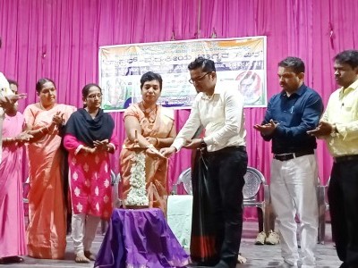 Cancer Awareness Camp Held in Sirsi; Guests Address the Need for Courage and Fortitude in Cancer Patients