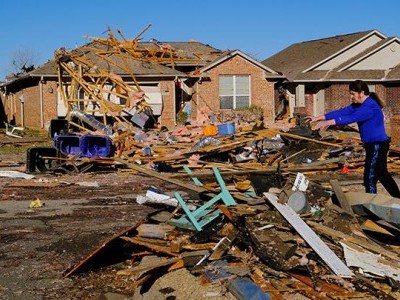 امریکہ میں طوفان کے سبب بھاری تباہی، 23 افراد ہلاک، متاثرہ علاقوں میں ایمرجنسی کا اعلان
