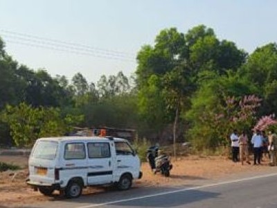 کنداپور میں راہ چلتی خاتون کو بس نے روند ڈالا